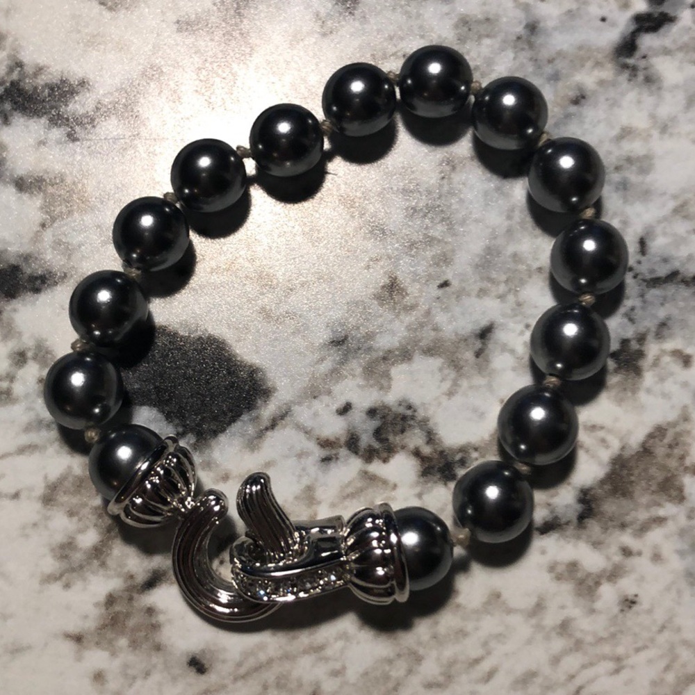 Brighton Black pearl bracelet with clasp